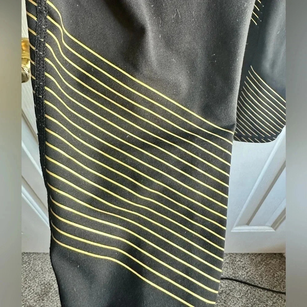 Mono b black leggings with gold accent stripes. Size M - Picture 3 of 9